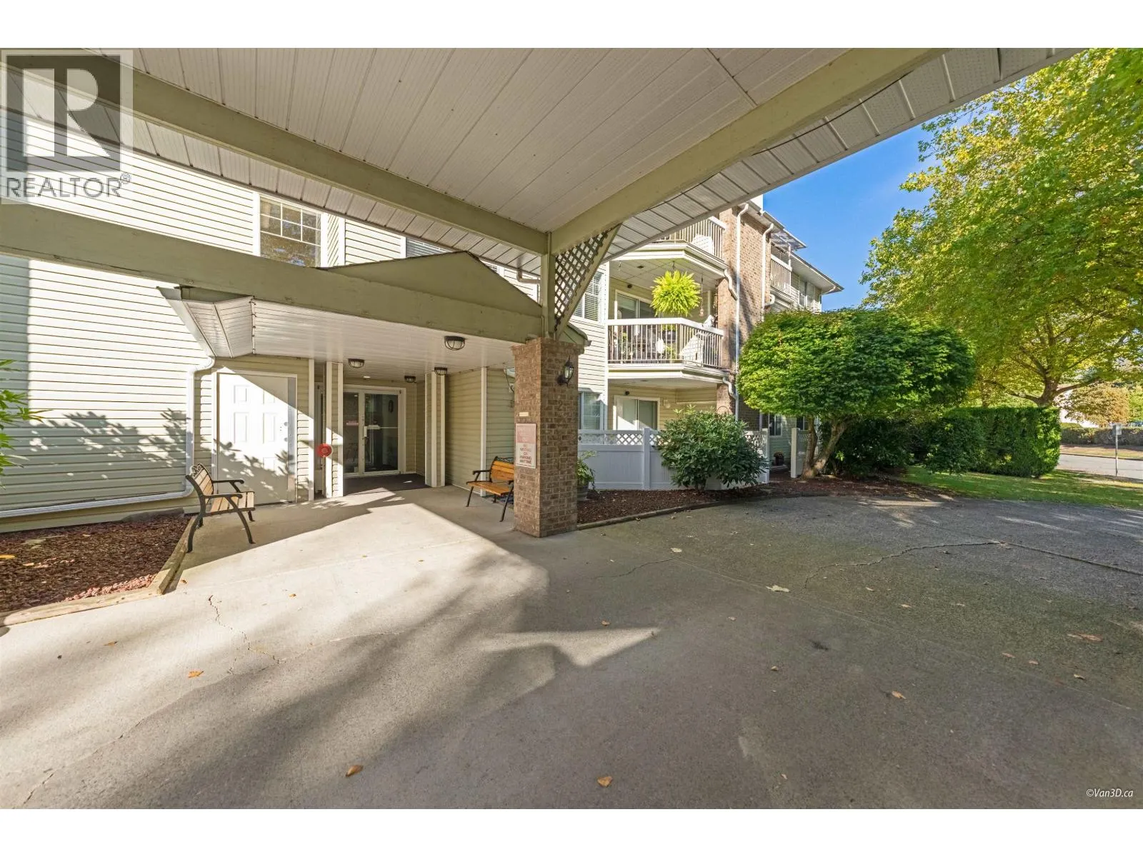 301 22514 116 AVENUE
