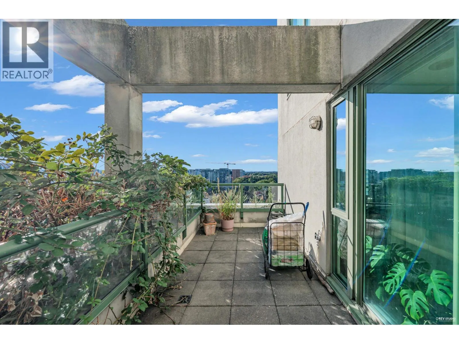 1802 7380 ELMBRIDGE WAY