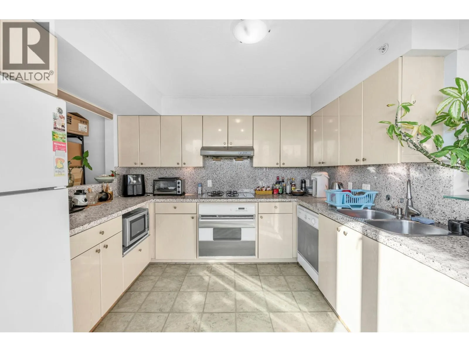 1802 7380 ELMBRIDGE WAY