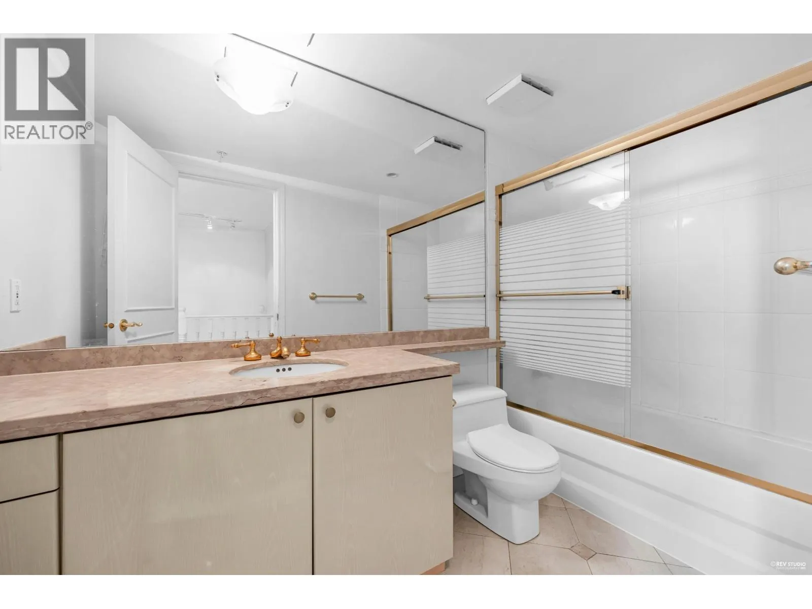 1802 7380 ELMBRIDGE WAY
