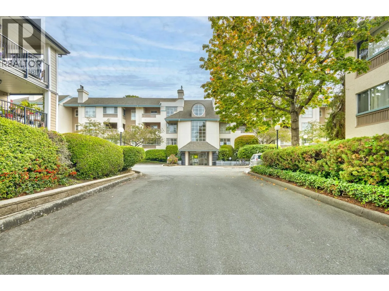 204 7540 MINORU BOULEVARD