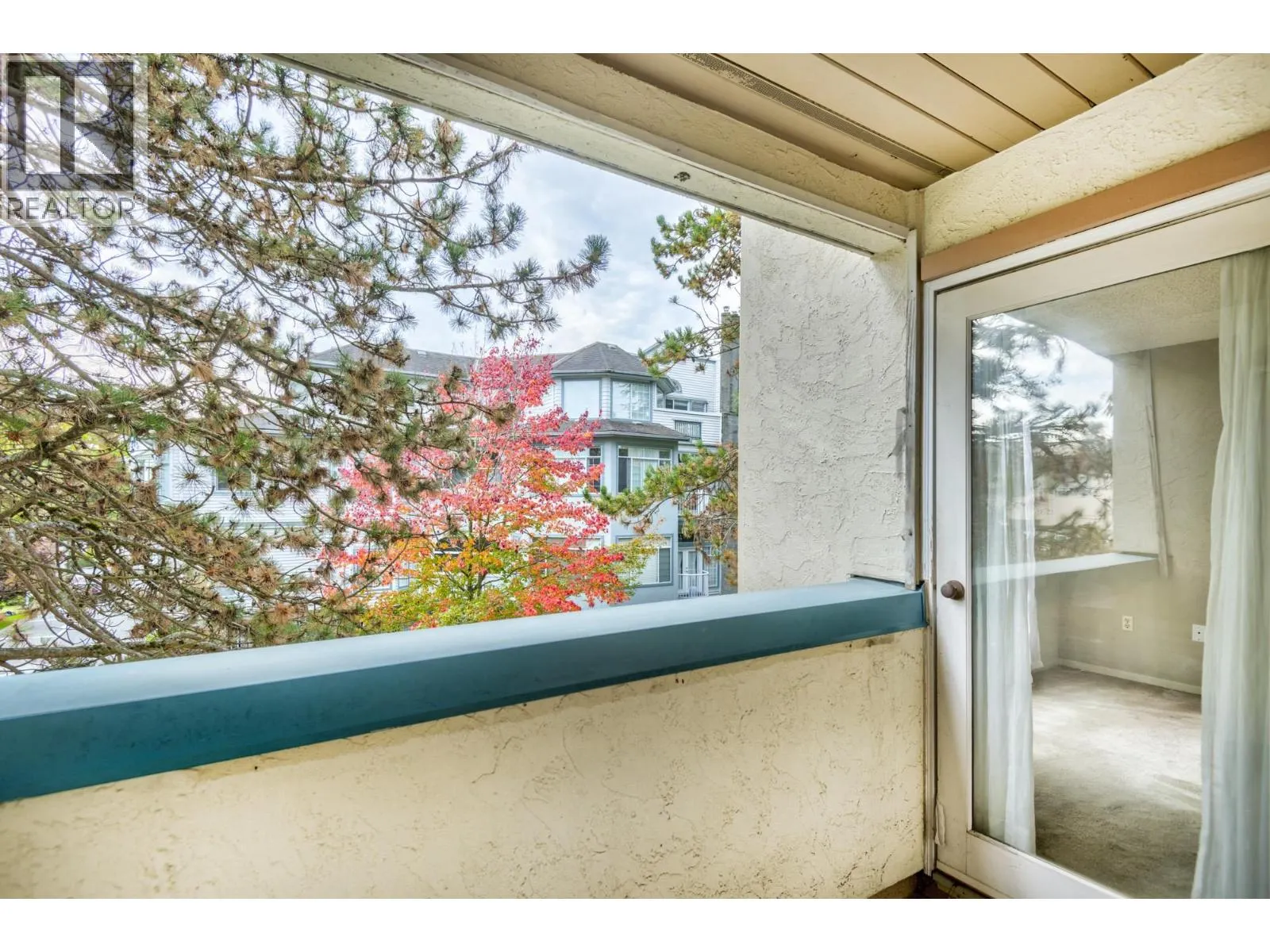 204 7540 MINORU BOULEVARD