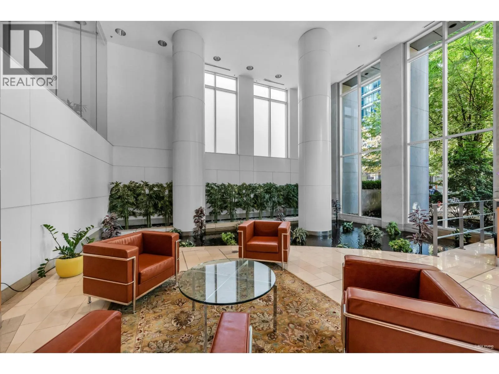 1704 1288 ALBERNI STREET
