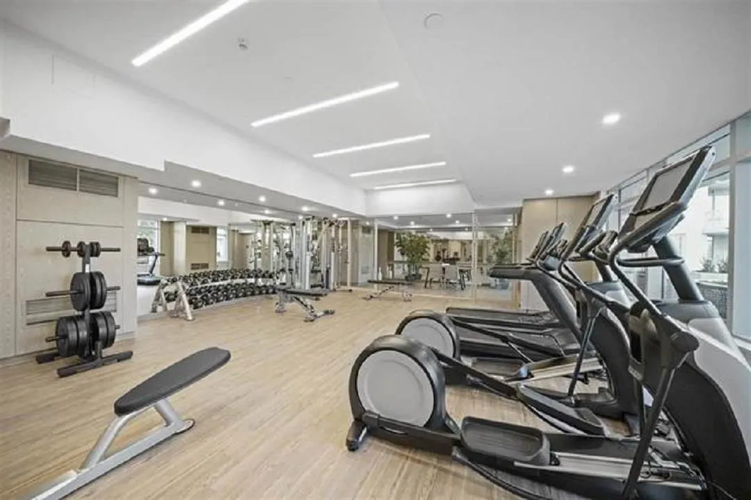 408 1441 JOHNSTON ROAD