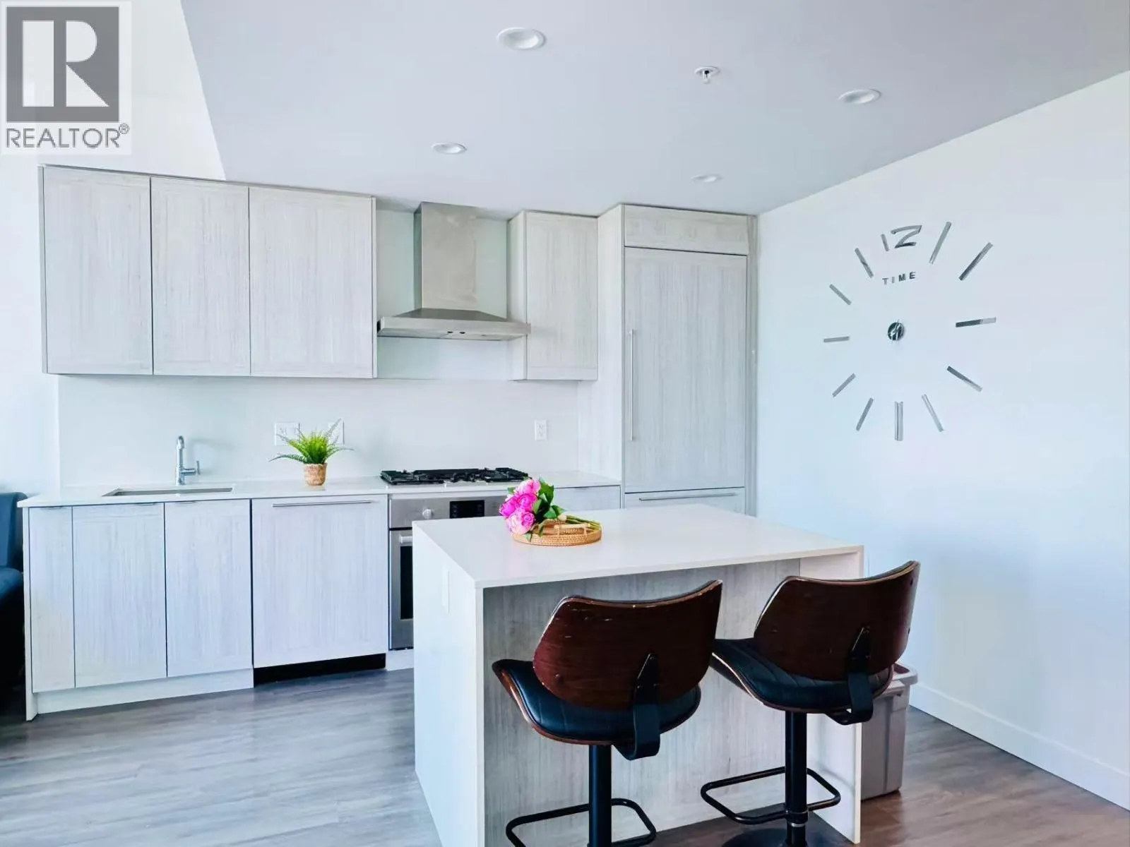 3006 2311 BETA AVENUE
