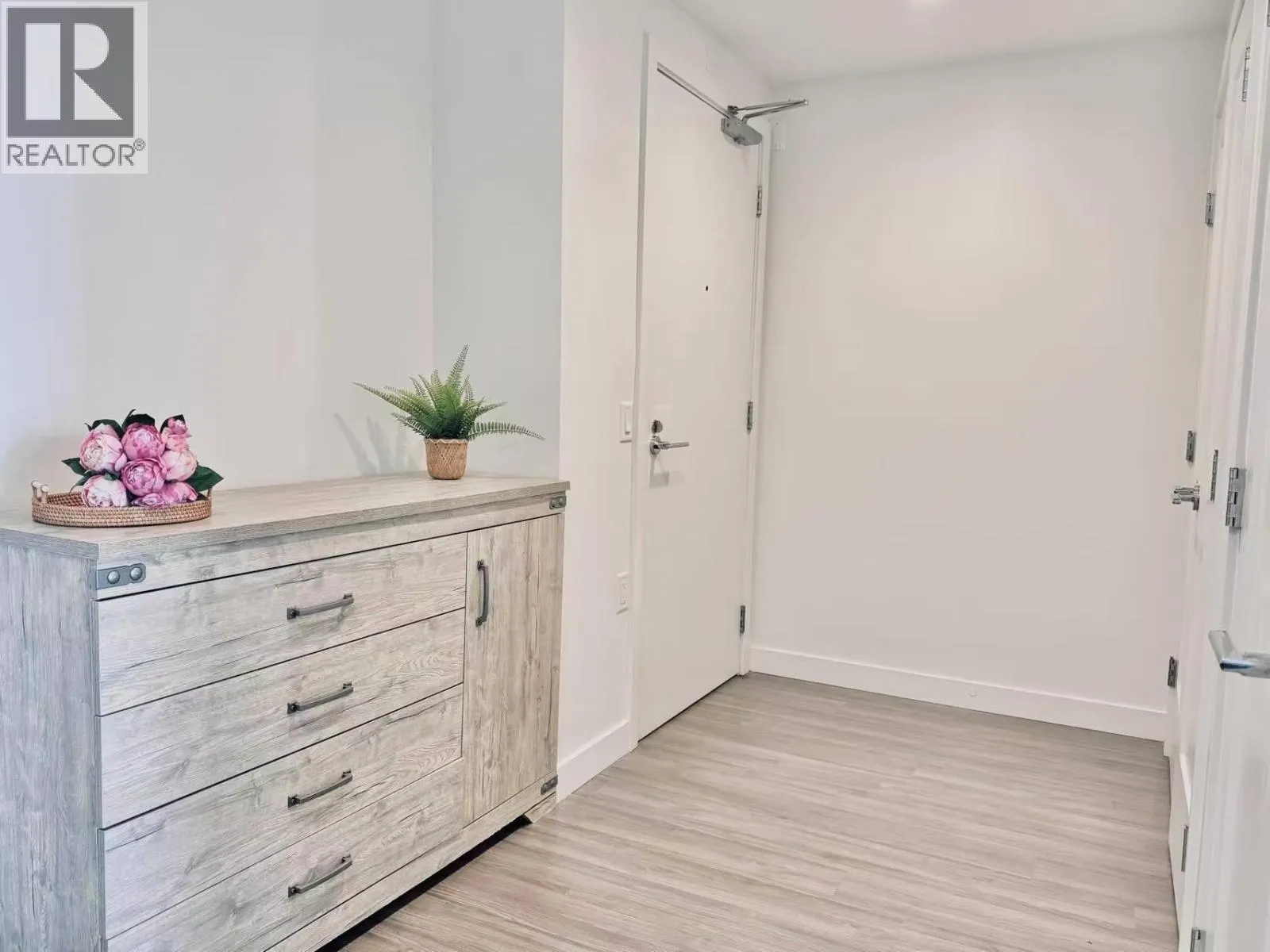 3006 2311 BETA AVENUE