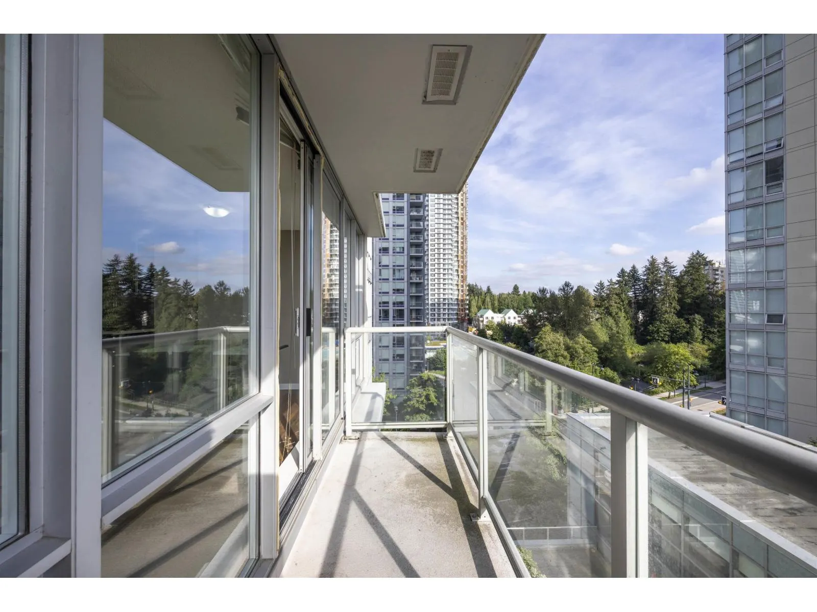 610 13688 100TH AVENUE