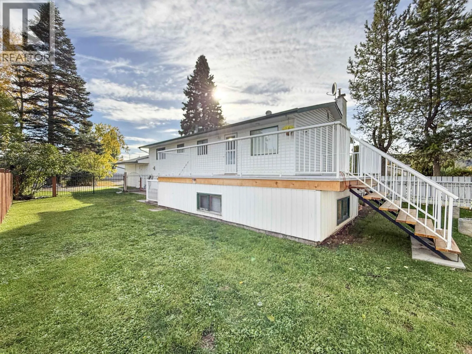1200 POWELL AVENUE