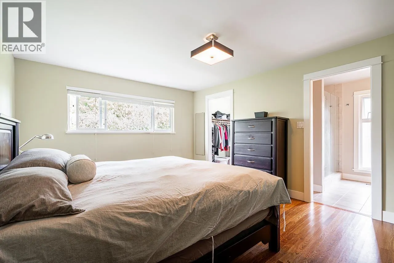 5015 CHEHALIS DRIVE