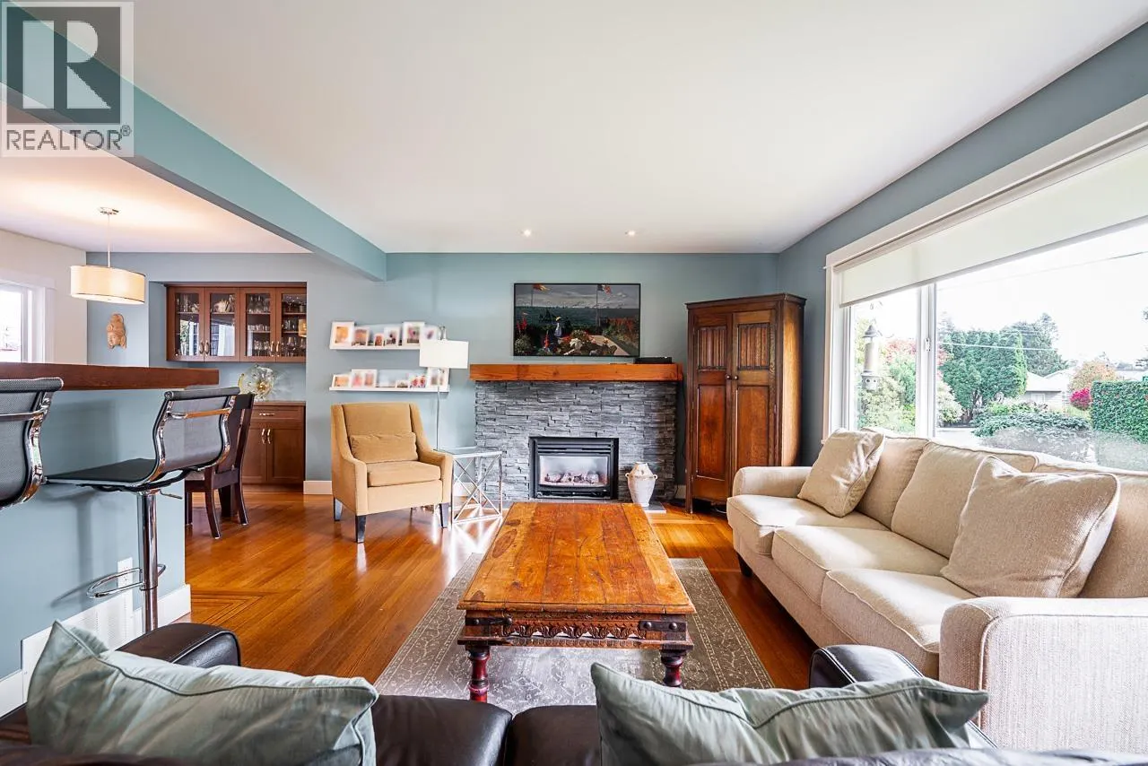 5015 CHEHALIS DRIVE