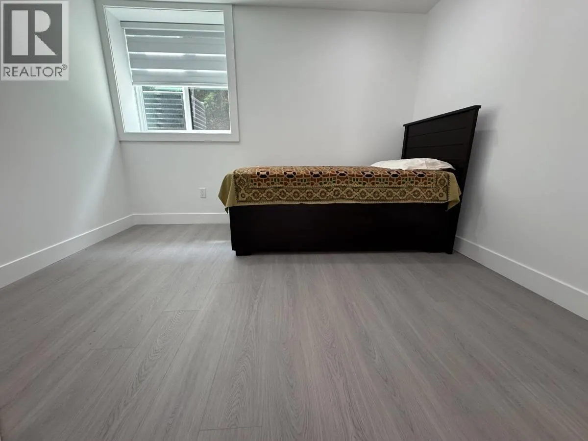 Suite 21186 WICKLUND AVE