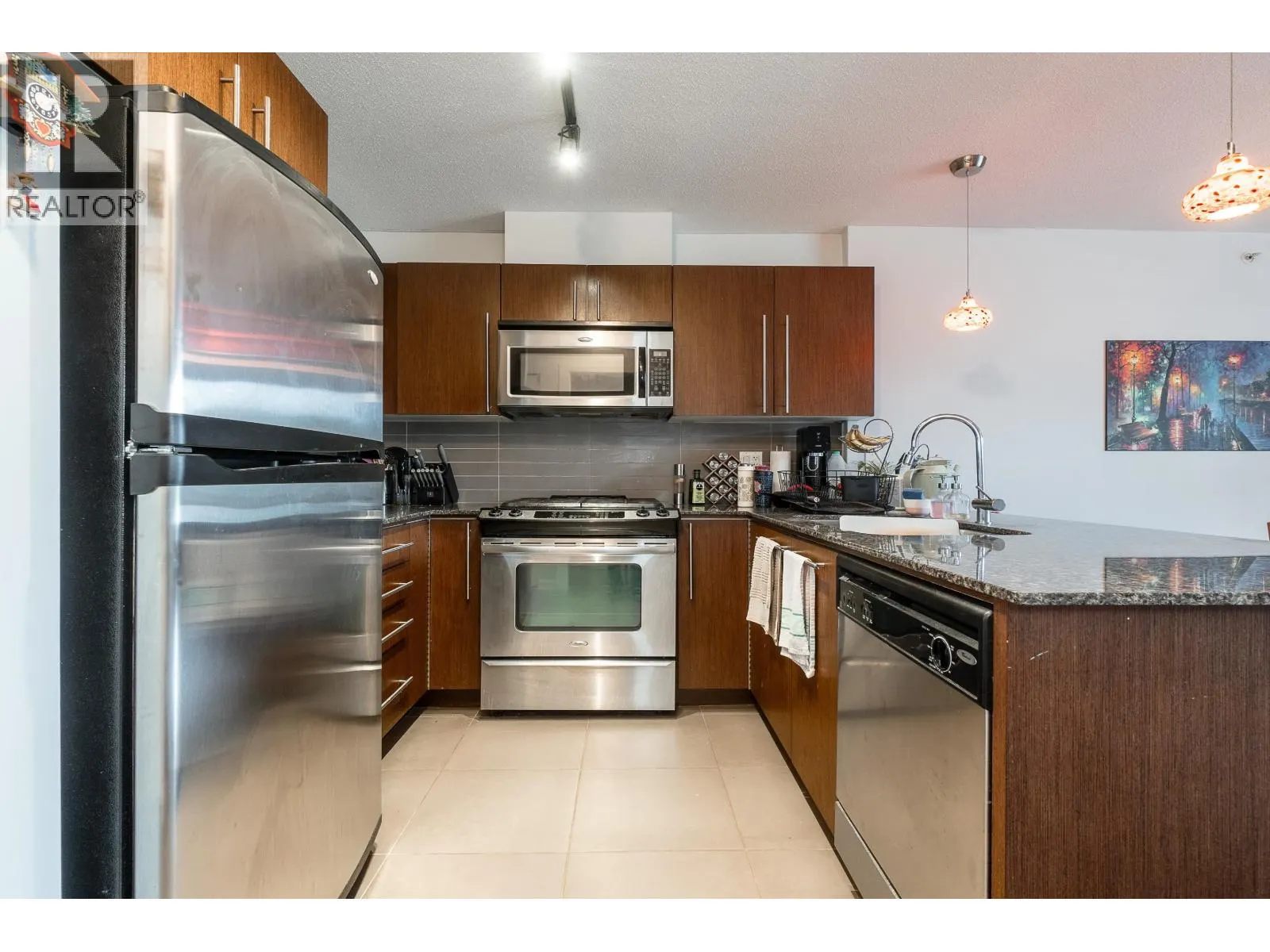 1205 4888 BRENTWOOD DRIVE