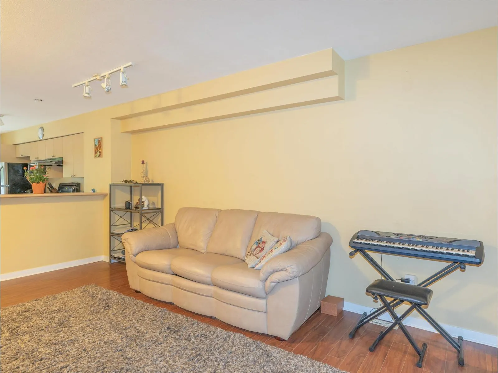 84 12711 64 AVENUE