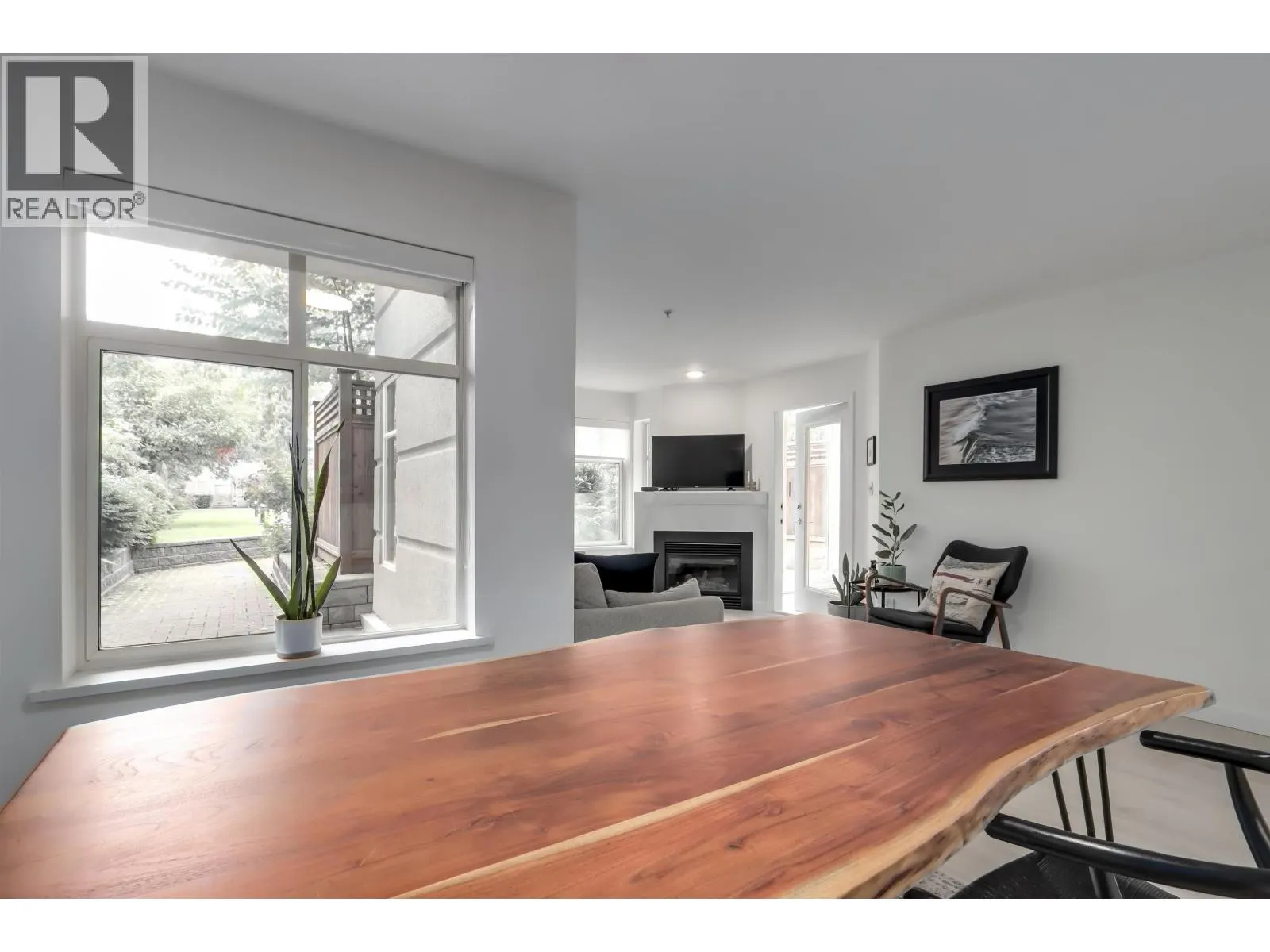 104 630 ROCHE POINT DRIVE