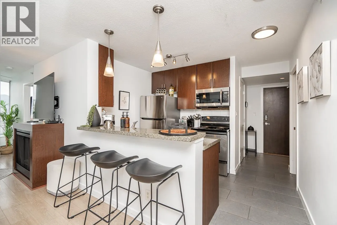 2303 58 KEEFER PLACE