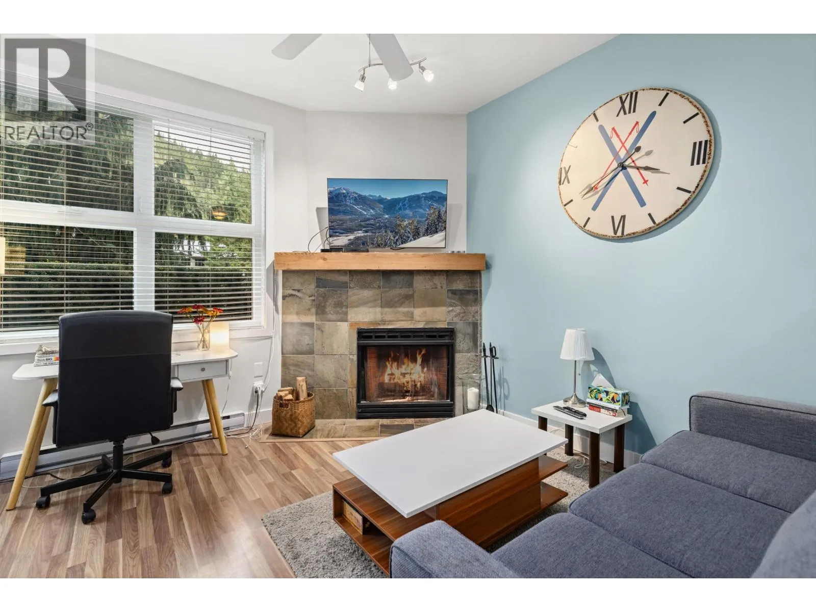 12 2213 MARMOT PLACE