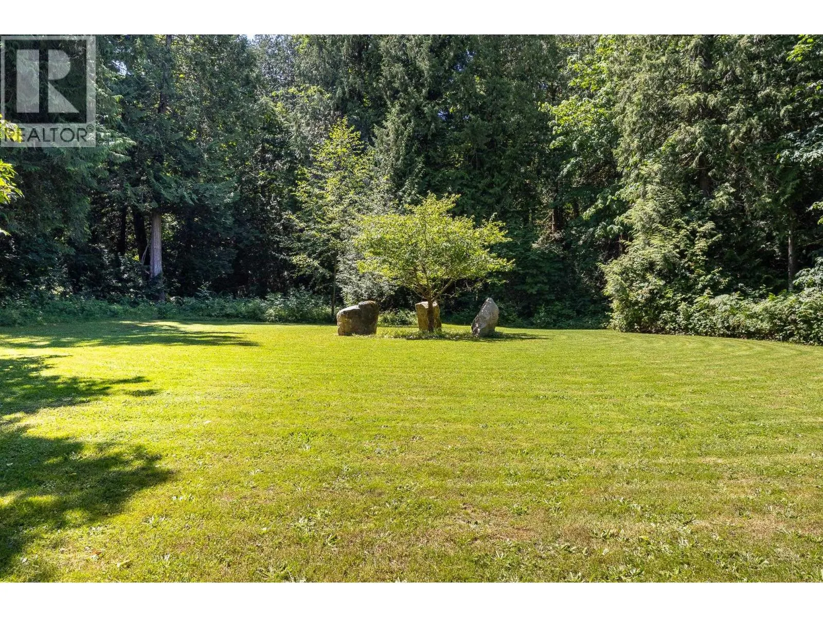 6121 GOLF COURSE ROAD