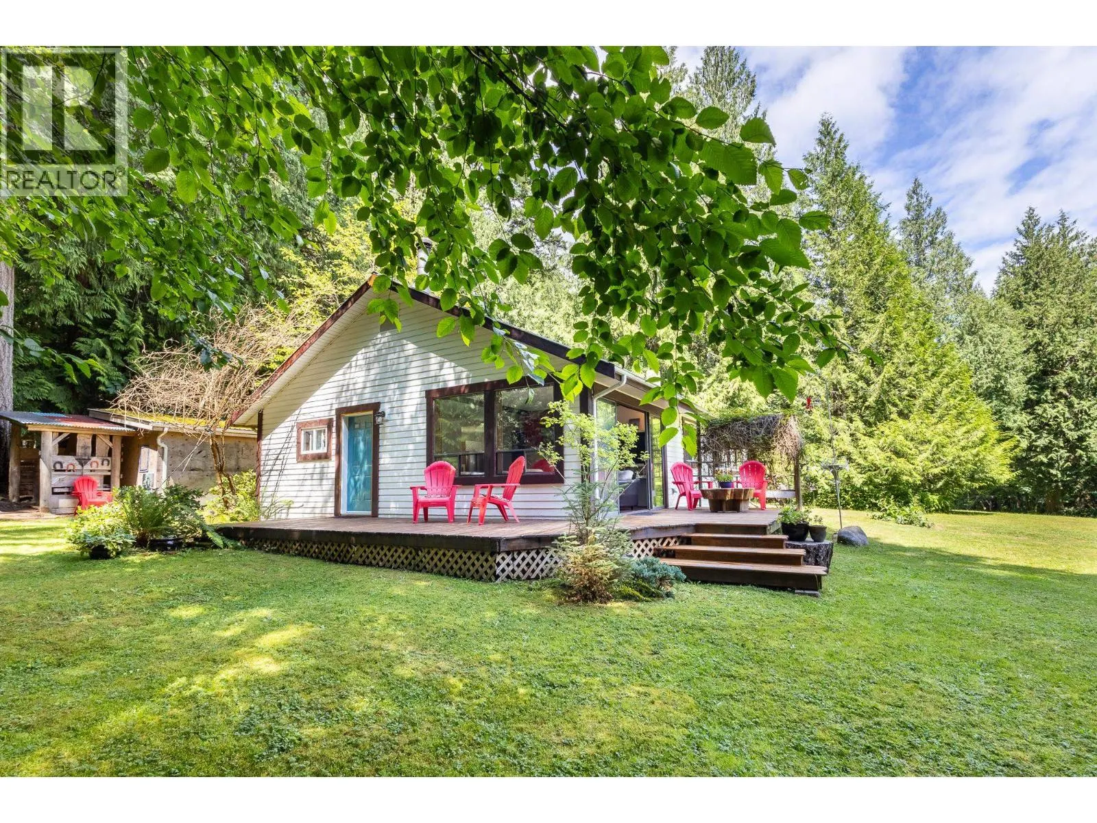6121 GOLF COURSE ROAD