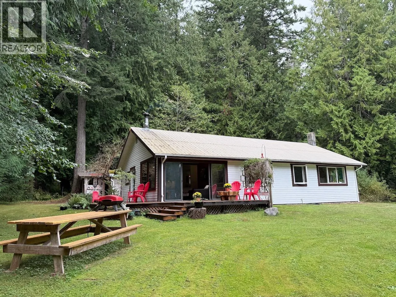 6121 GOLF COURSE ROAD