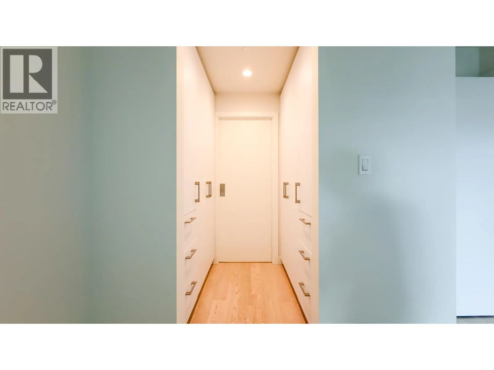 308 6855 PEARSON WAY