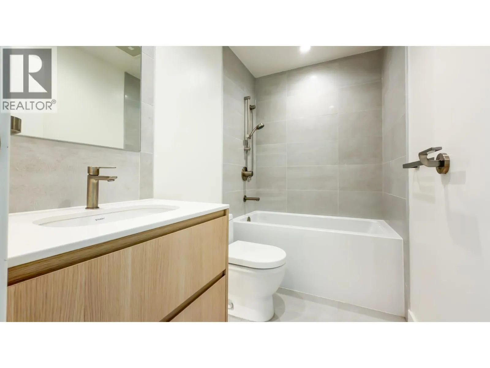 308 6855 PEARSON WAY