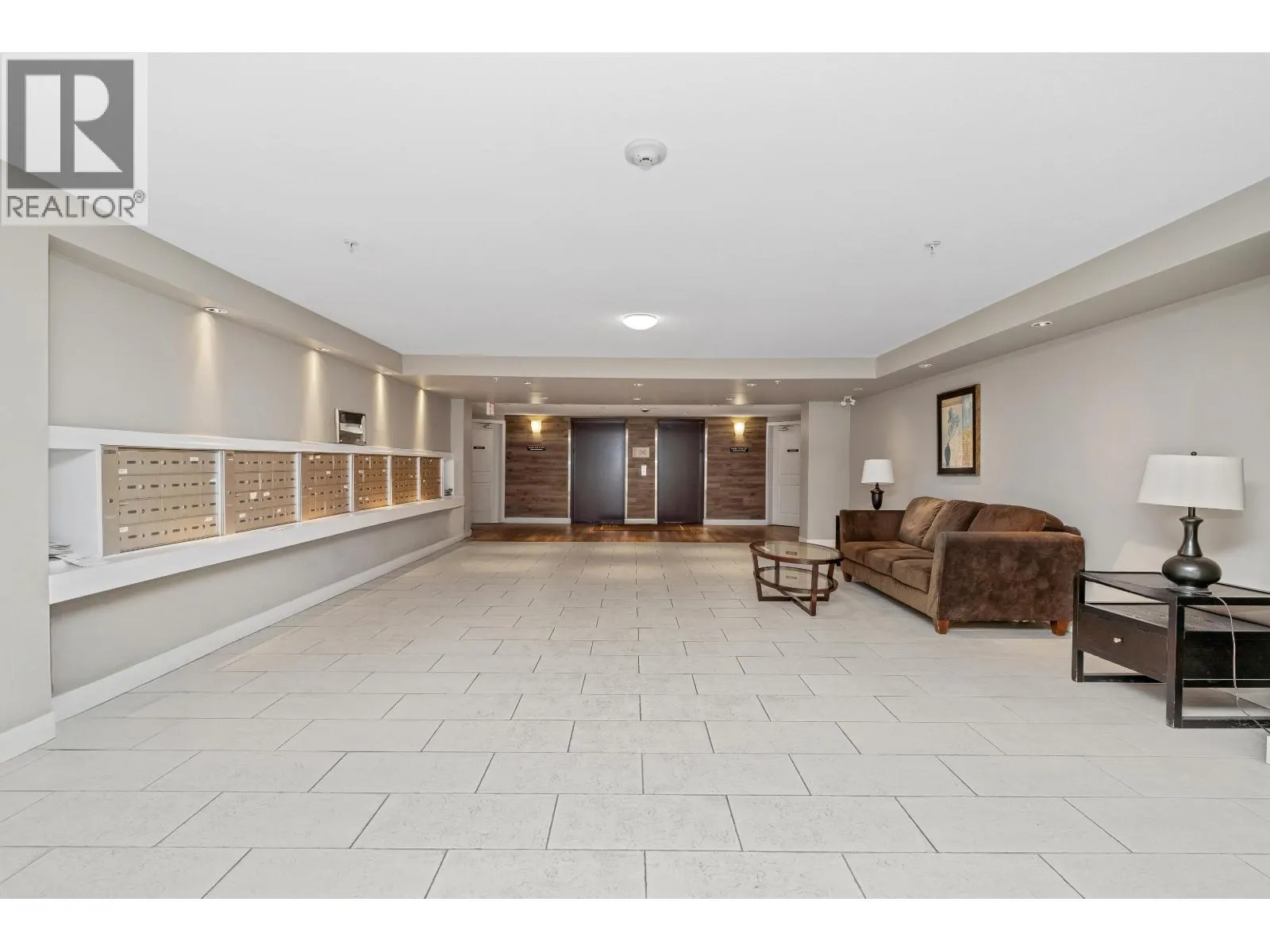 208 12248 224 STREET