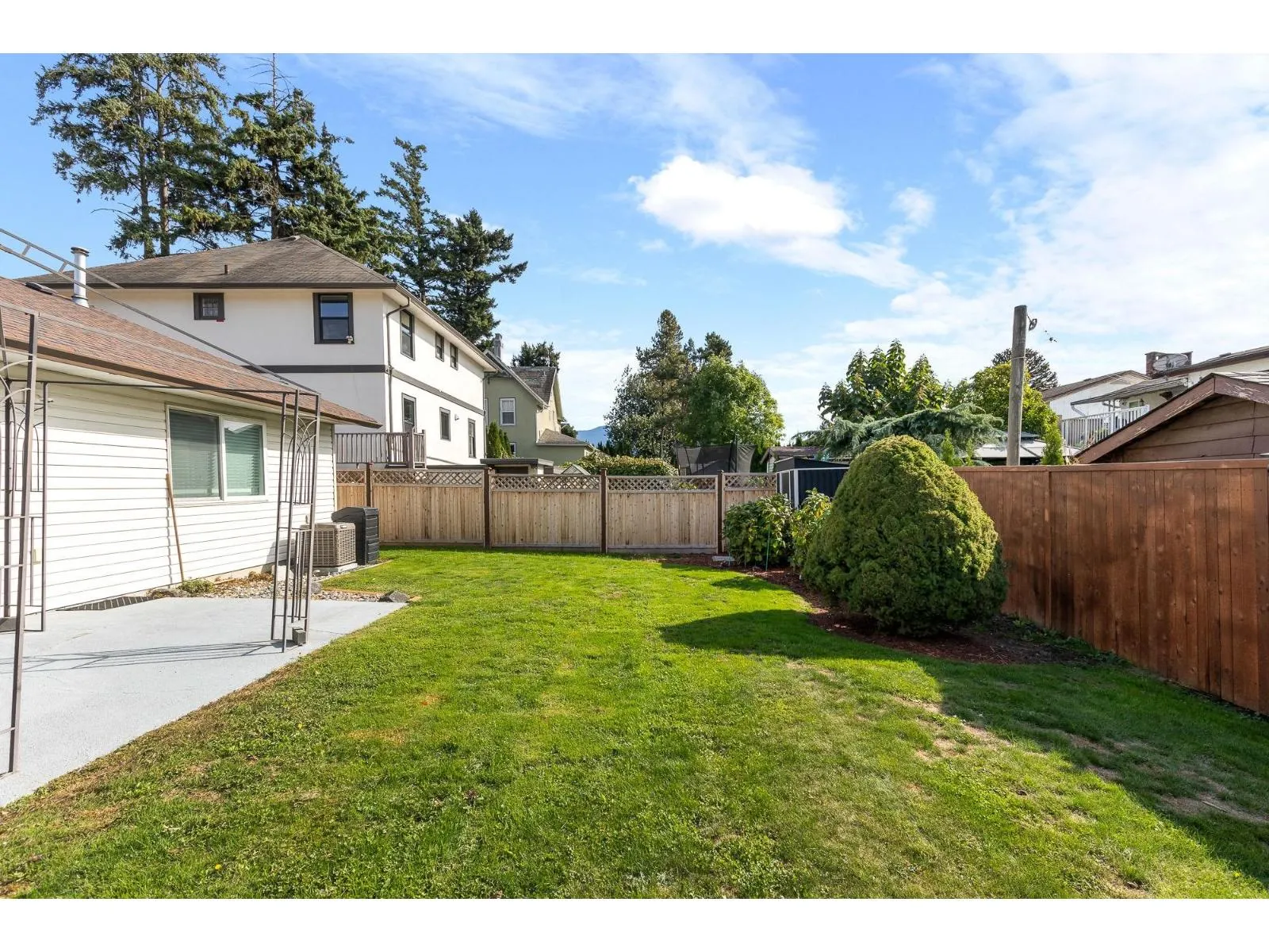2 45344 HODGINS AVENUE|Chilliwack Proper West