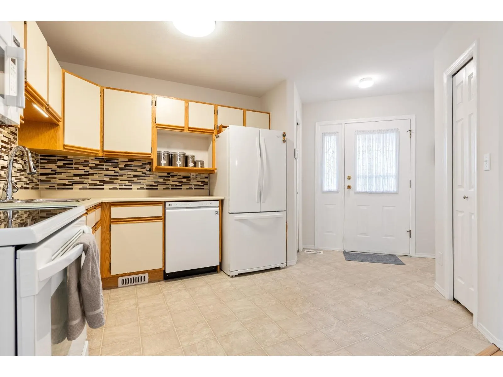 2 45344 HODGINS AVENUE|Chilliwack Proper West
