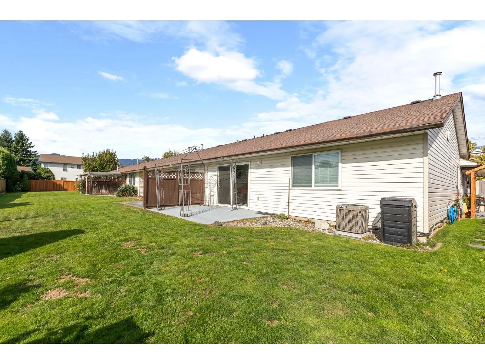 2 45344 HODGINS AVENUE|Chilliwack Proper West
