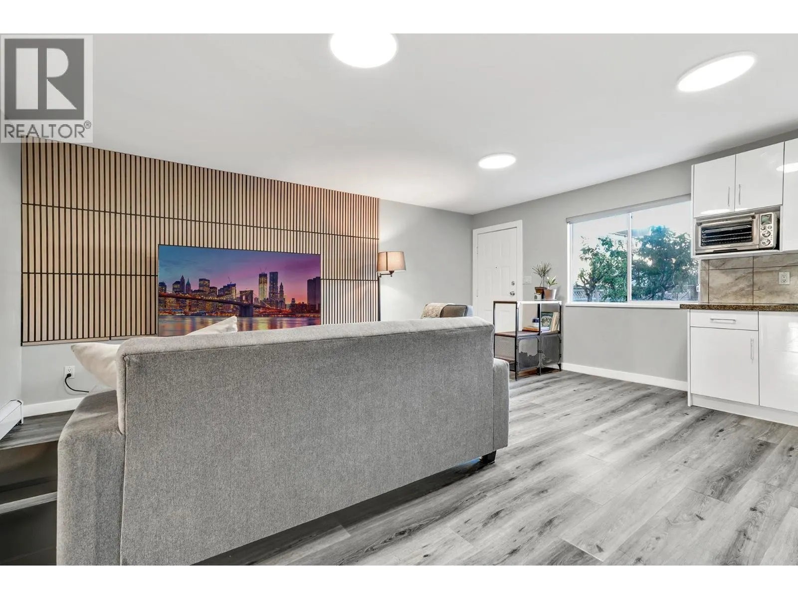 345 FENTON STREET
