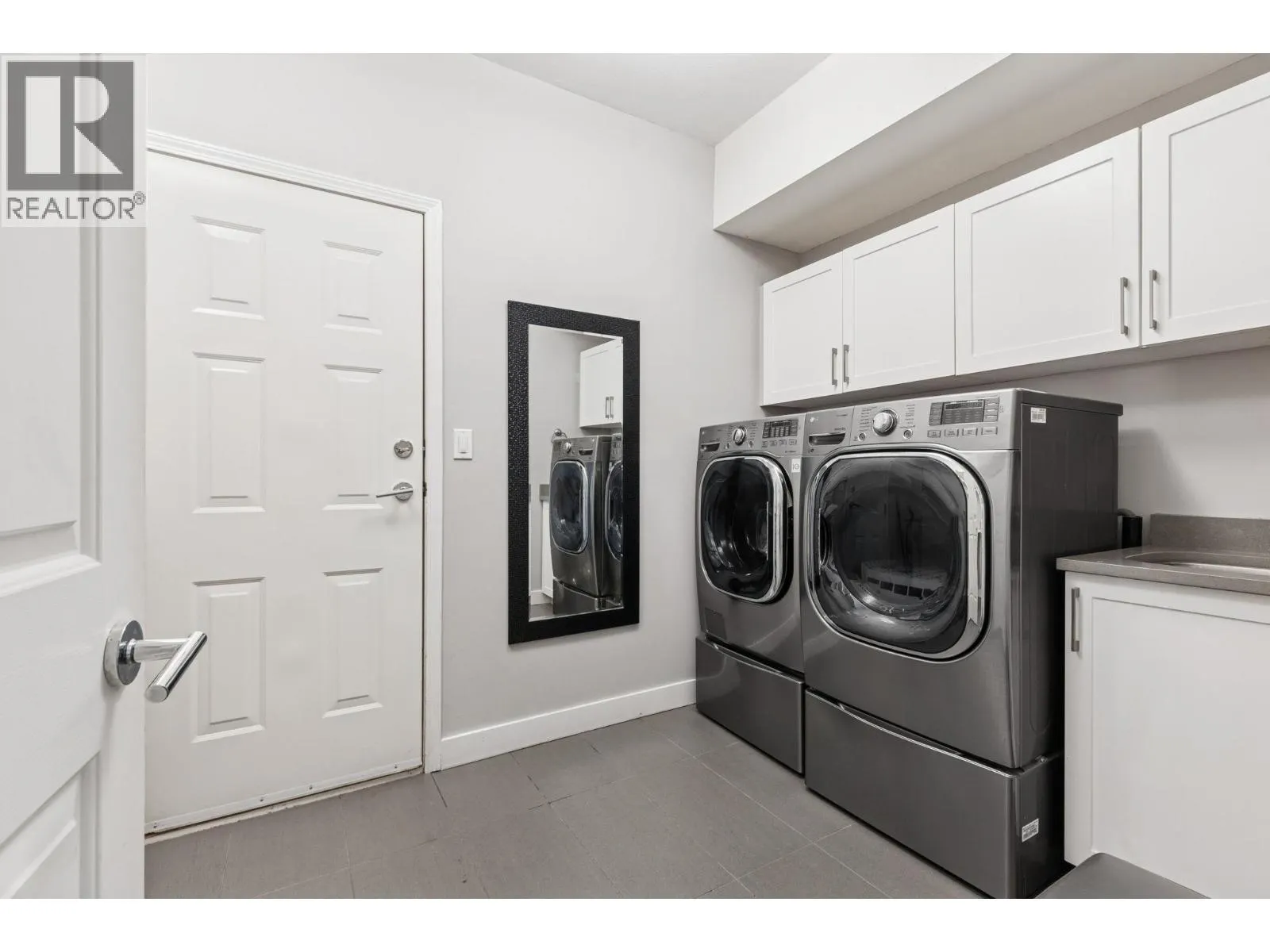 3800 KILBY COURT