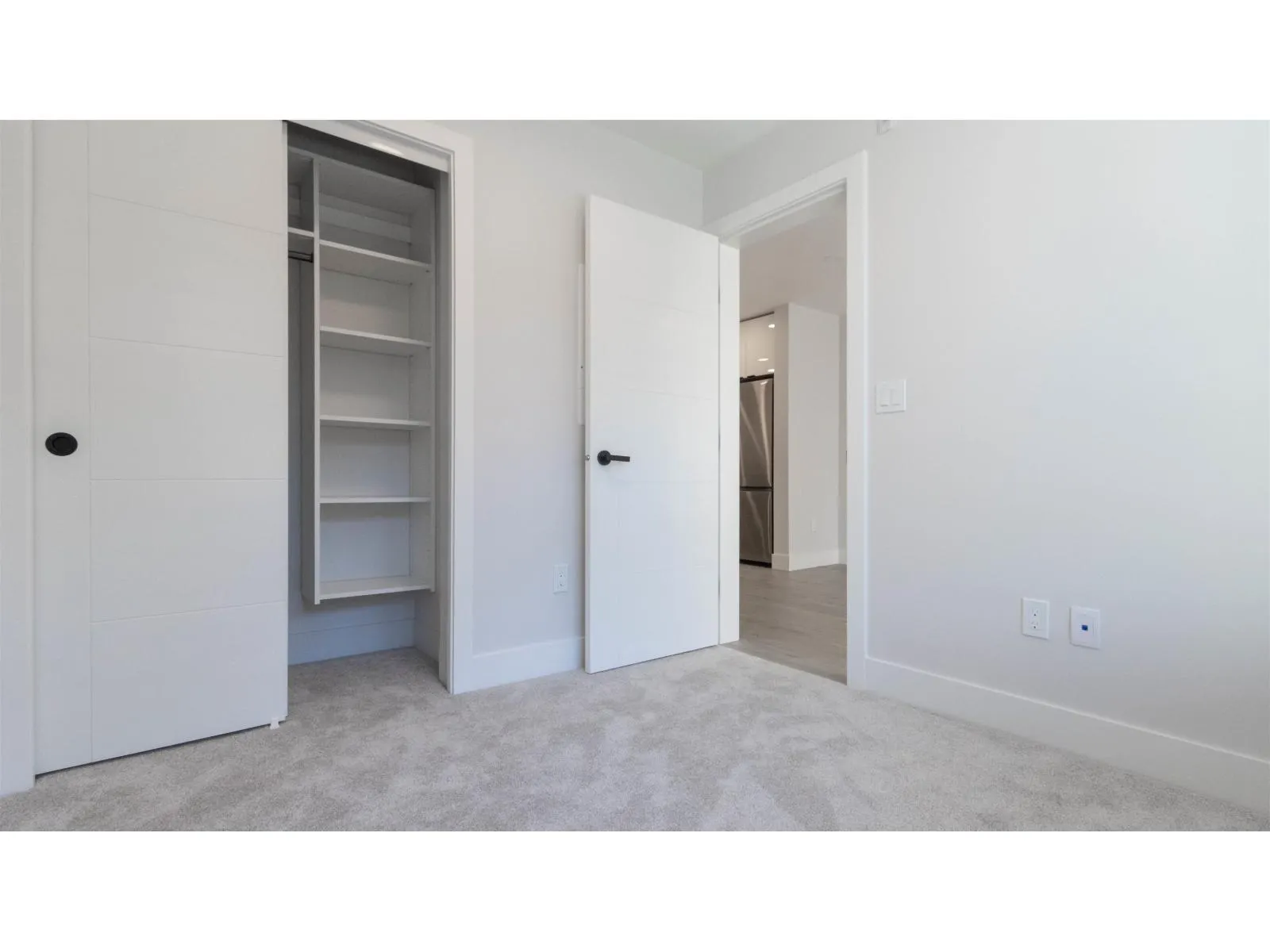 212 13458 95 AVENUE