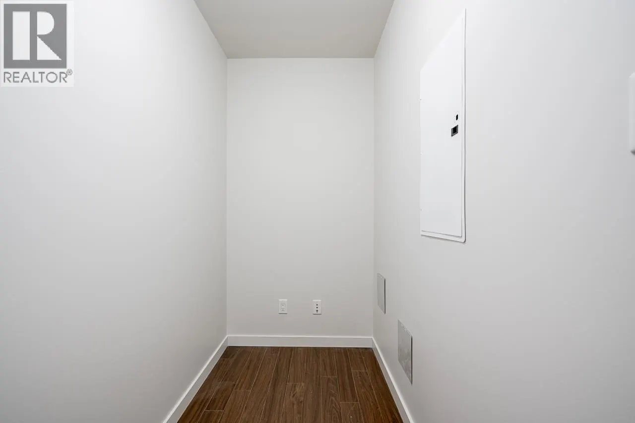 816 161 W GEORGIA STREET