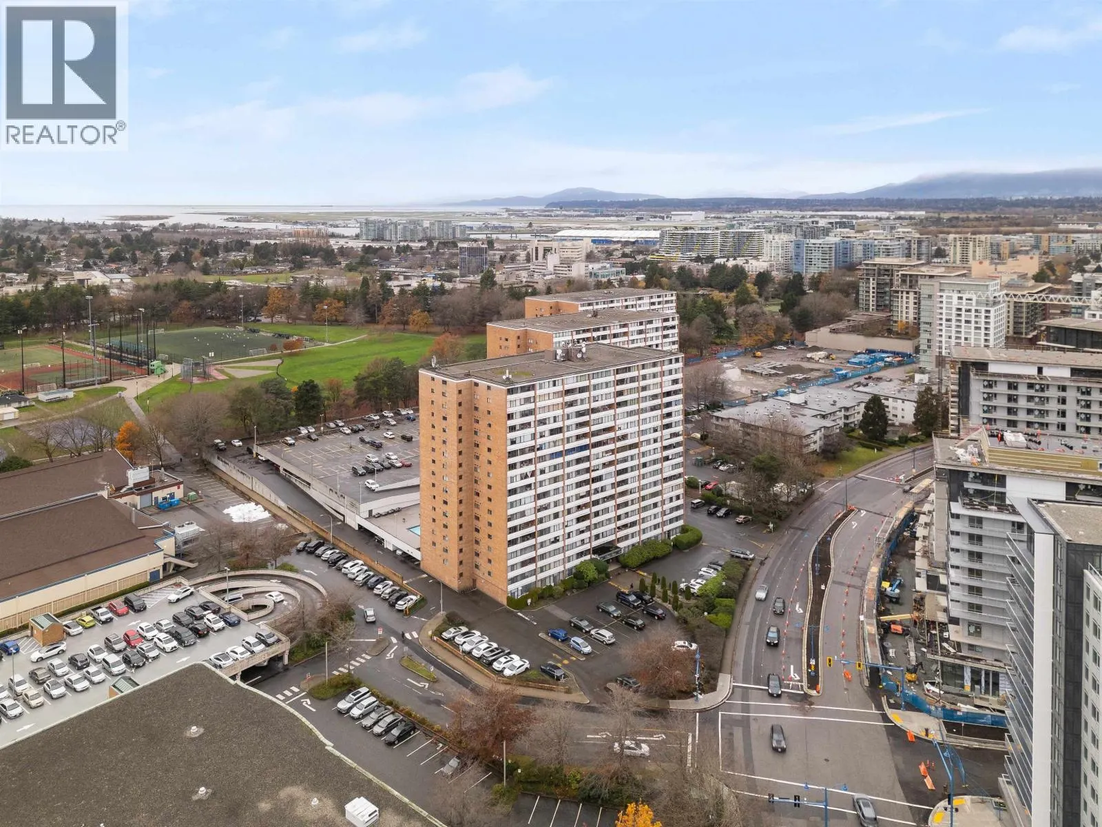 808 6651 MINORU BOULEVARD