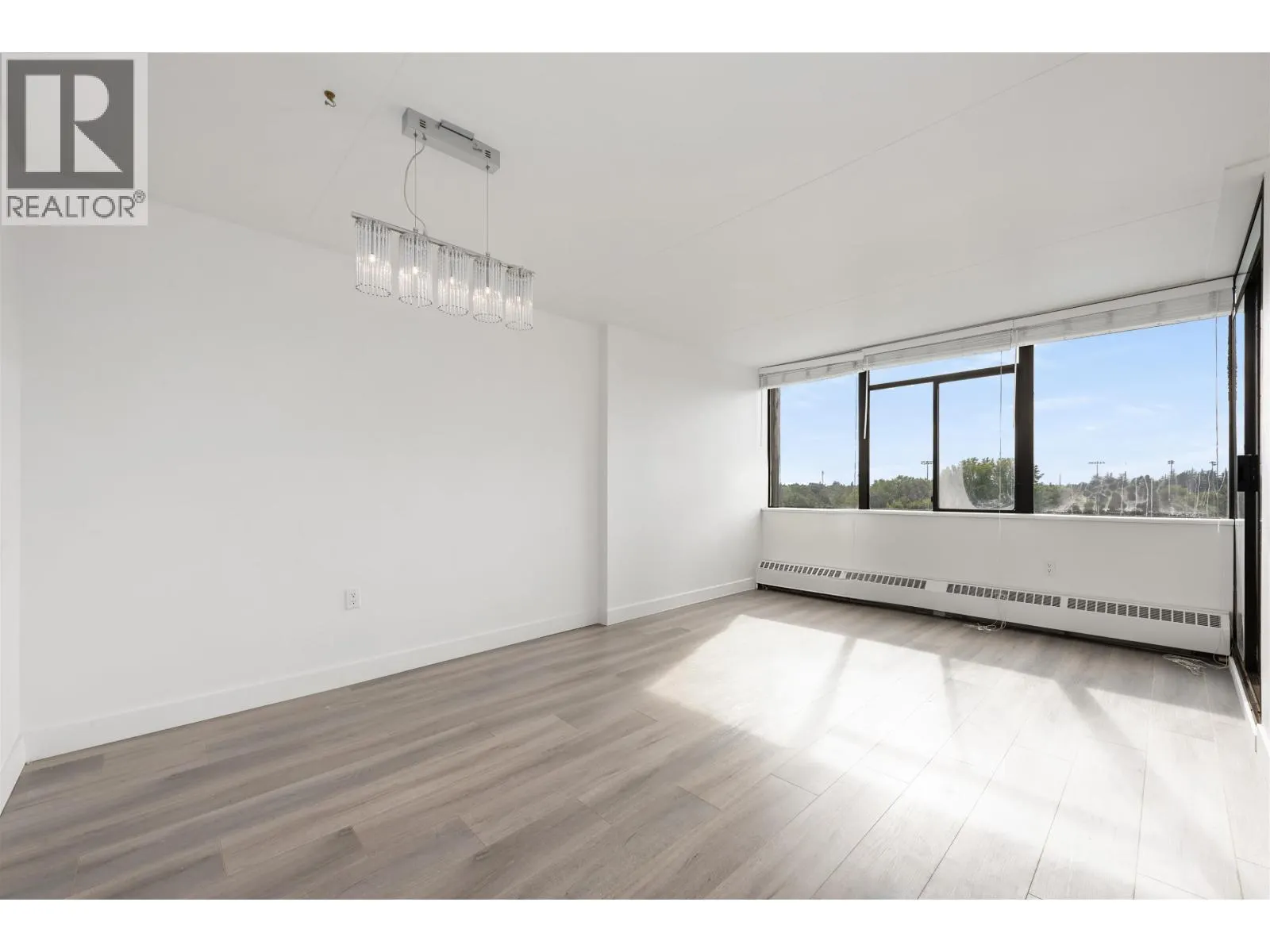 808 6651 MINORU BOULEVARD