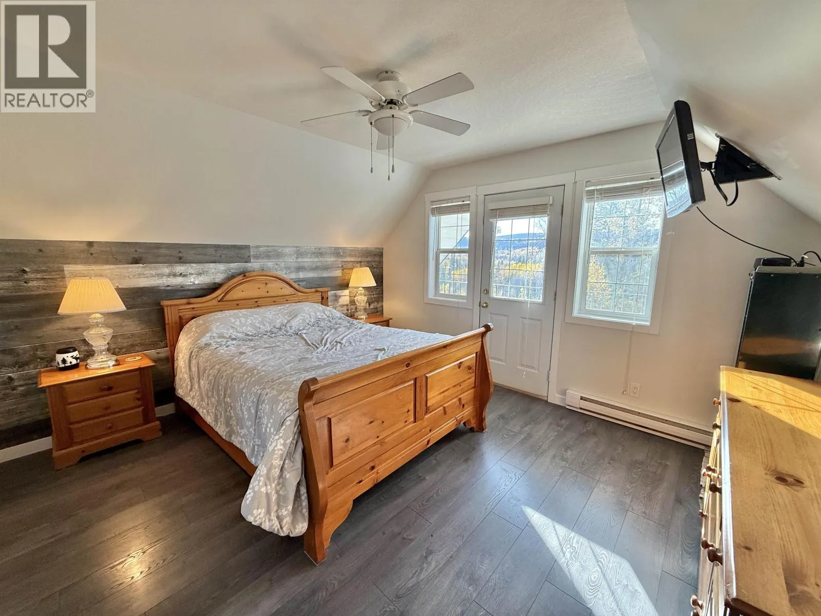 2061 HIGDON ROAD