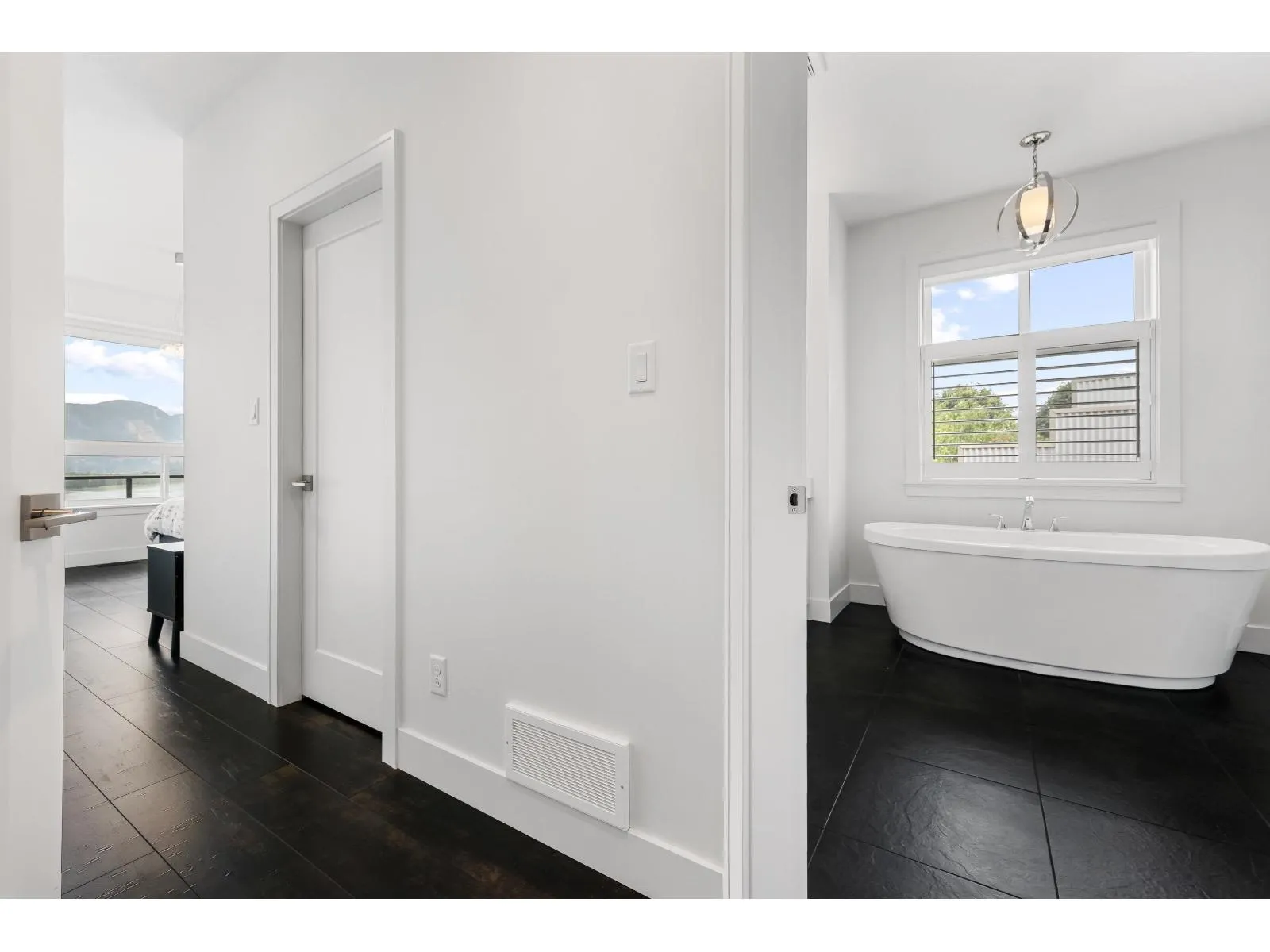 60 43685 CHILLIWACK MOUNTAIN ROAD|Chilliwack Mountain