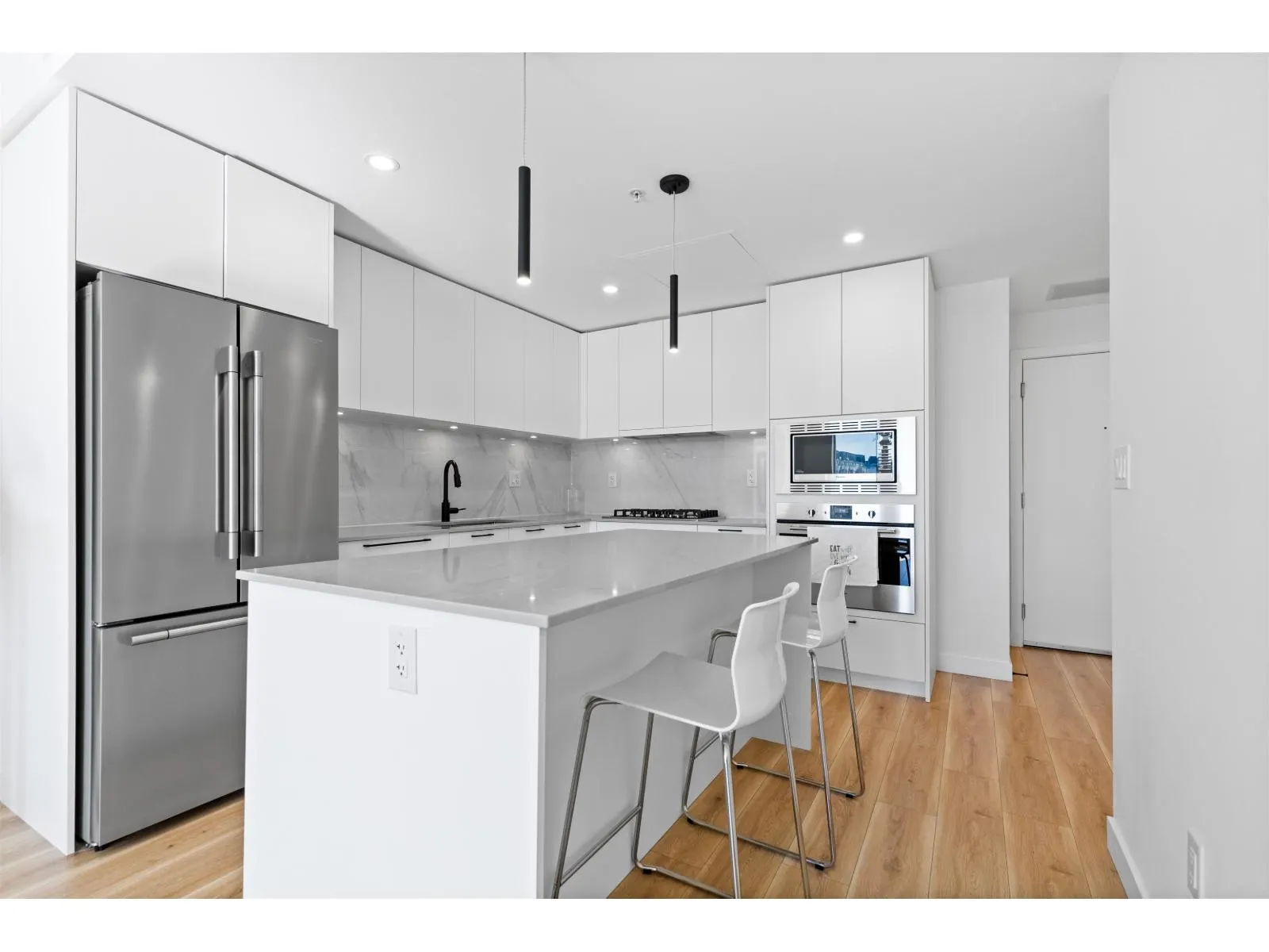 404 8551 85 AVENUE