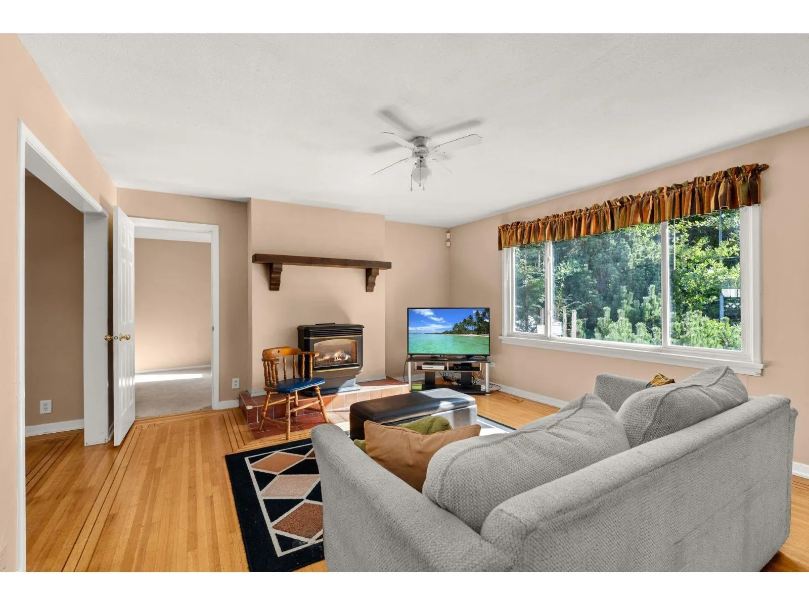 46915 QUARRY ROAD|Little Mountain