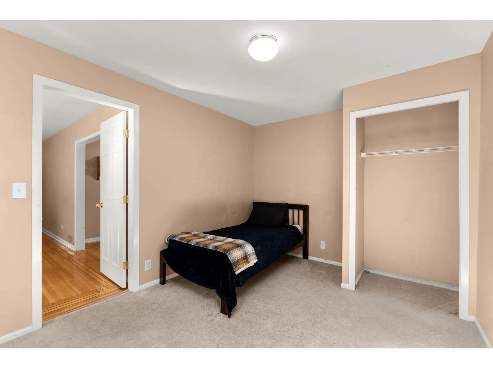 46915 QUARRY ROAD|Little Mountain