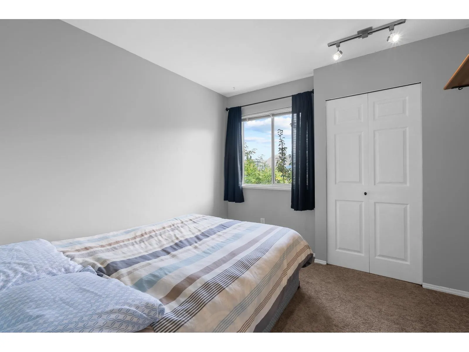 46 45740 THOMAS ROAD|Vedder Crossing