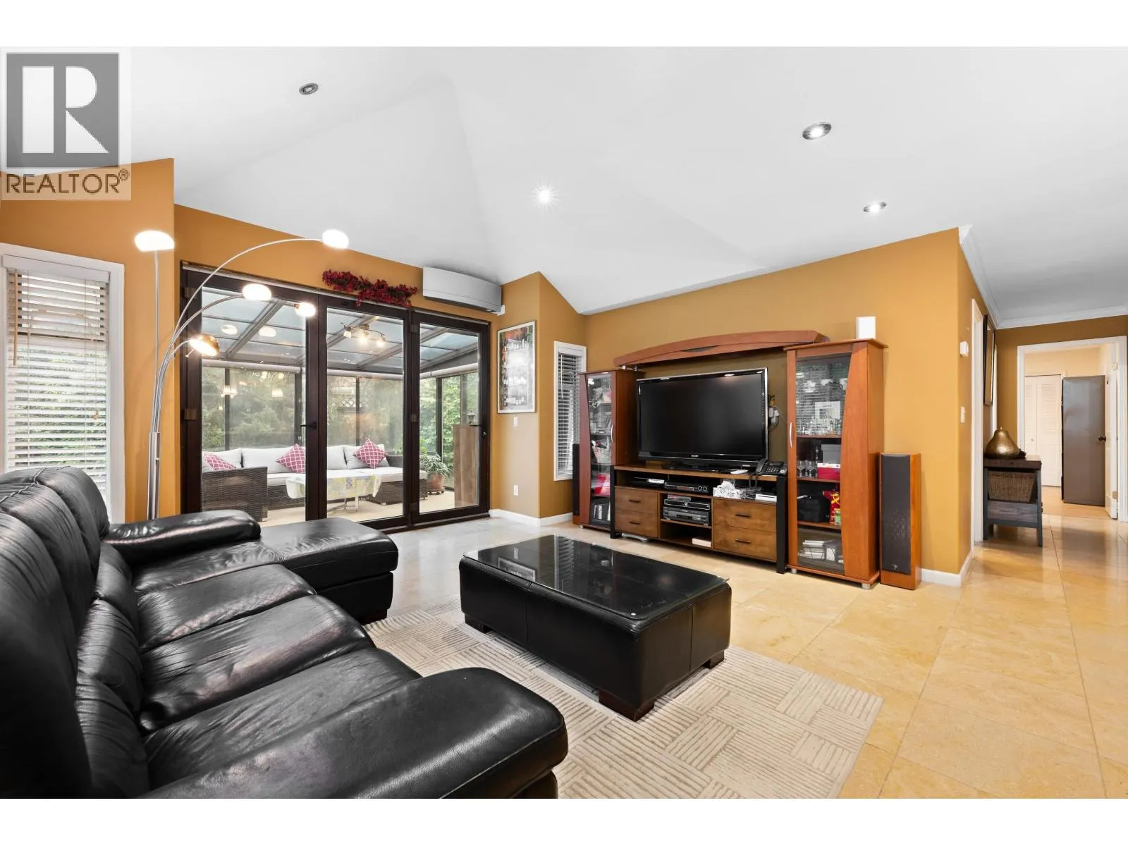 3817 MCKAY PLACE