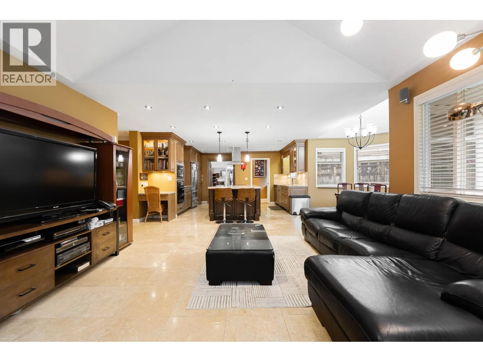 3817 MCKAY PLACE