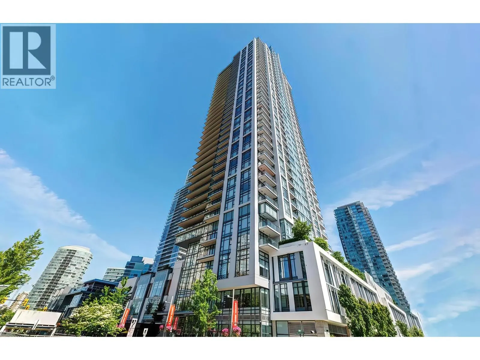 802 6098 STATION STREET
