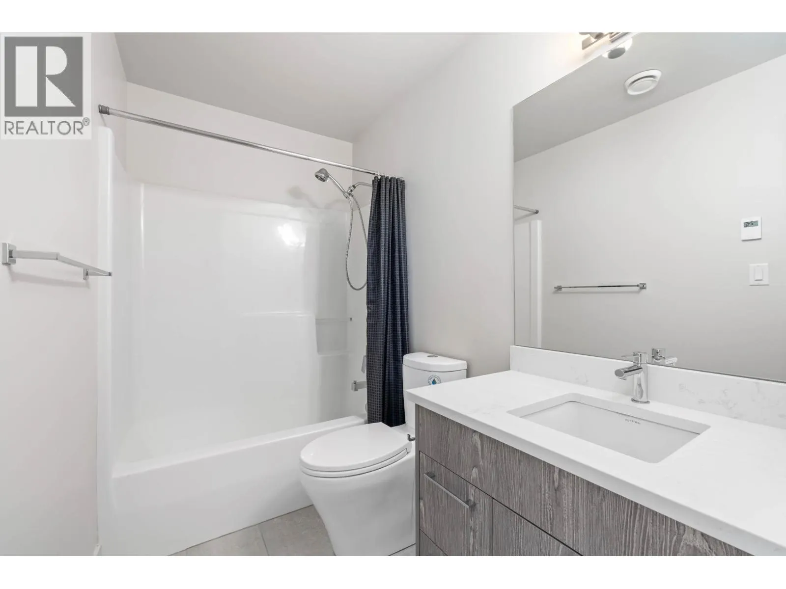 110 7350 CRABAPPLE COURT