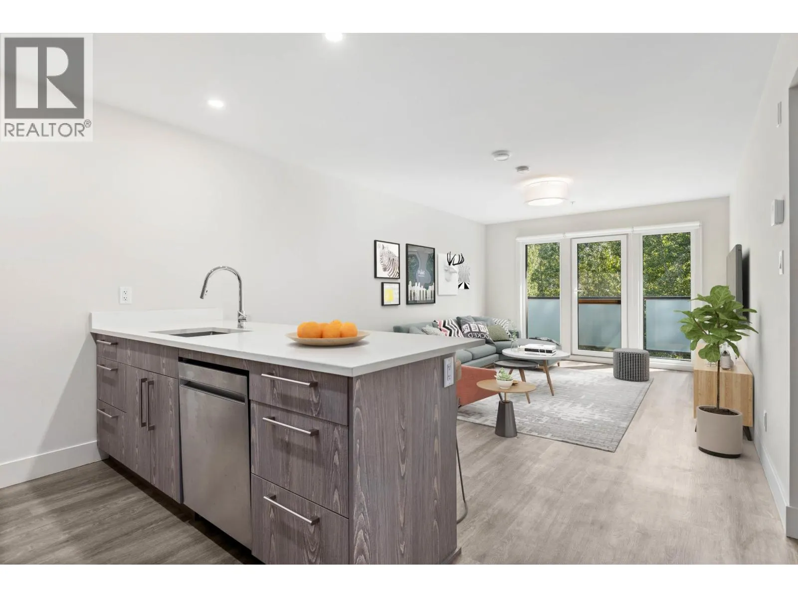 110 7350 CRABAPPLE COURT
