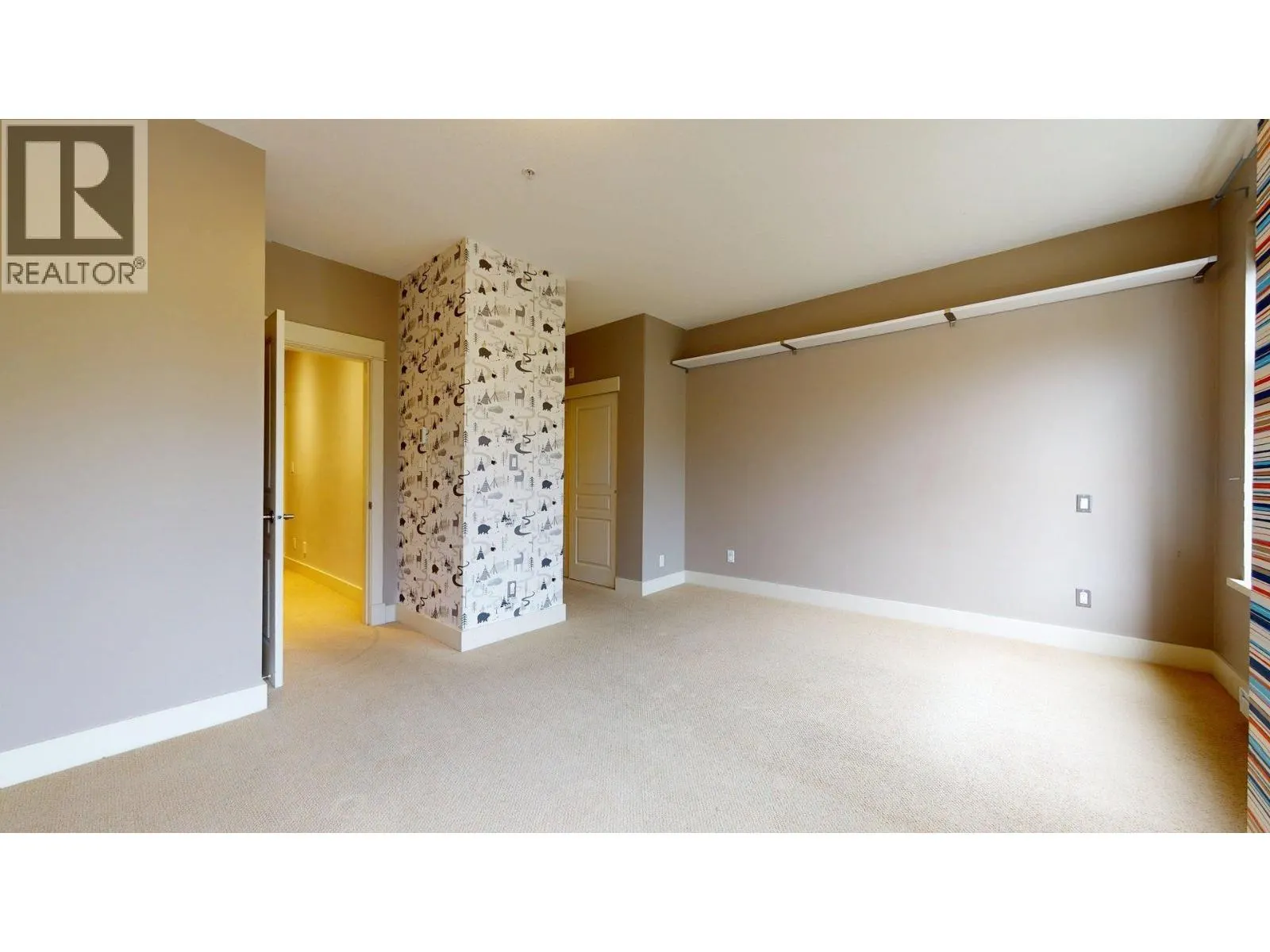 1320 MAIN STREET
