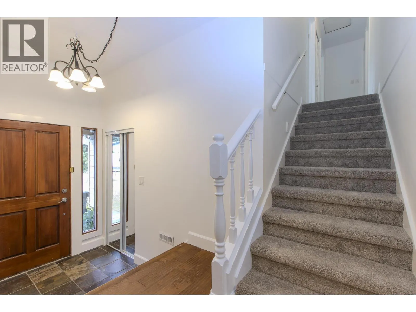 40809 MOUNTAIN PLACE
