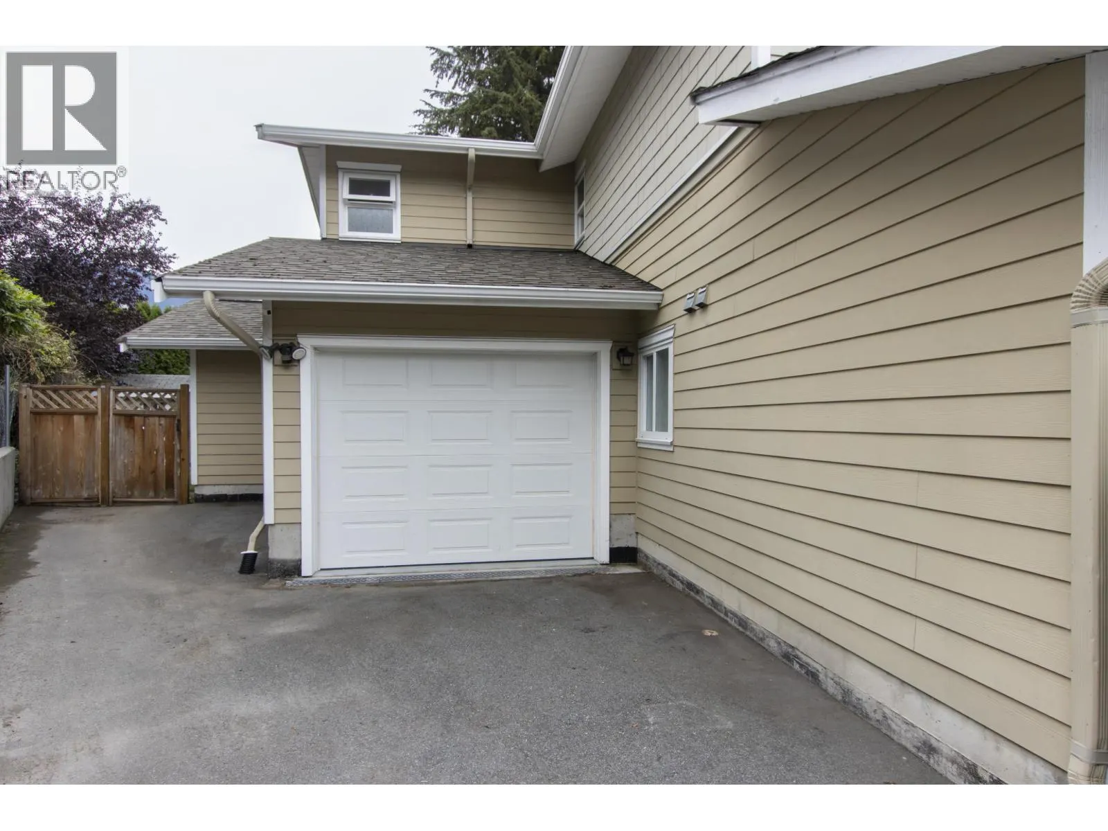 40809 MOUNTAIN PLACE