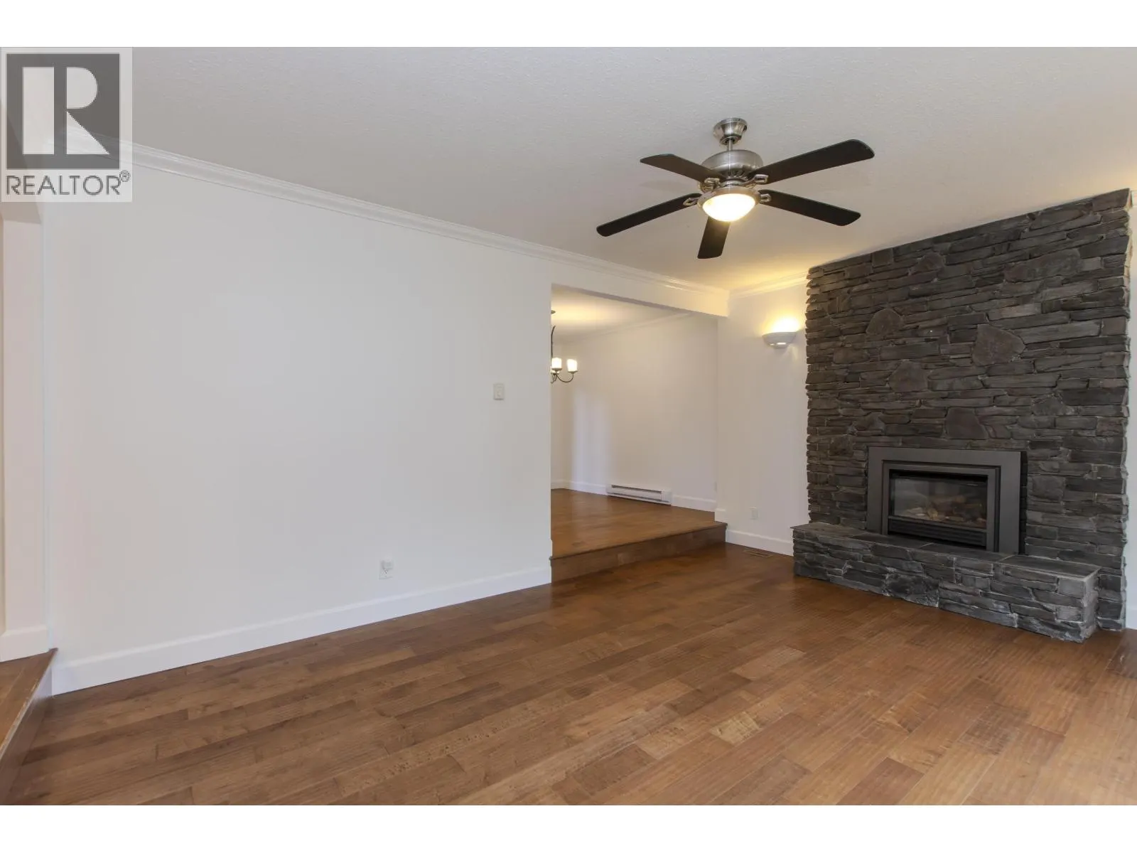40809 MOUNTAIN PLACE